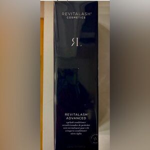 NWT Revitalash Advanced Eyelash serum